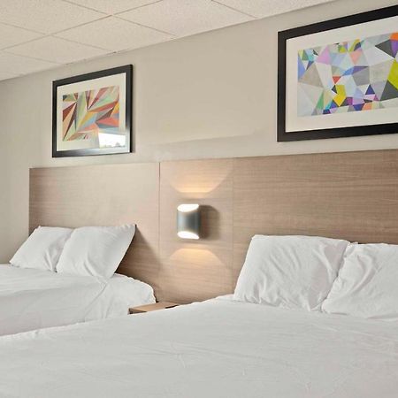 The Elmwood Motel Waterville Bagian luar foto
