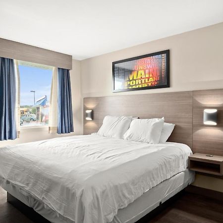 The Elmwood Motel Waterville Bagian luar foto