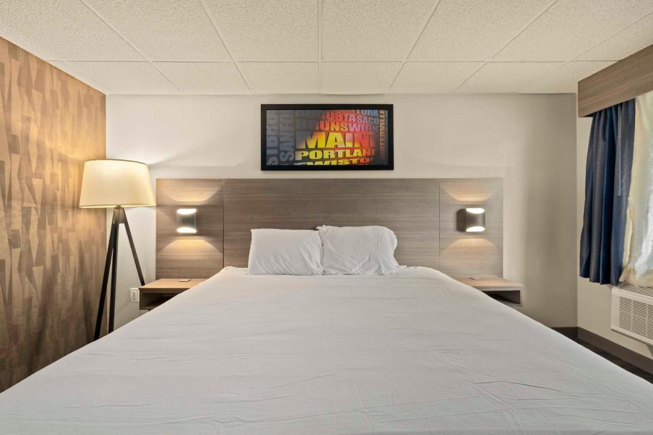 The Elmwood Motel Waterville Bagian luar foto